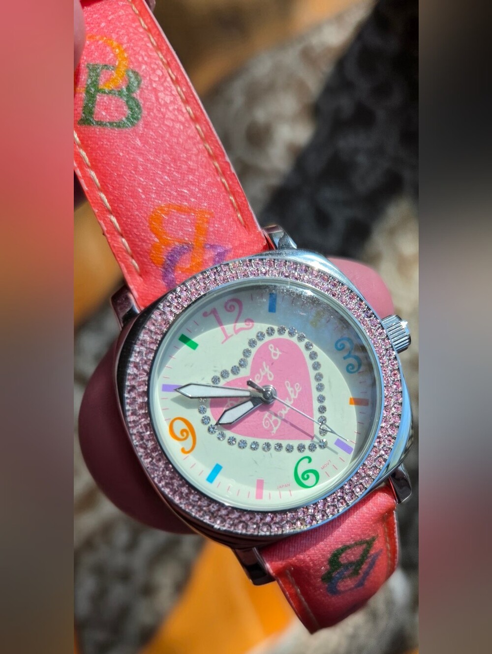 Vintage Dooney & Bourke Y2K Pink Rhinestone Heart Dial Watch *read*
